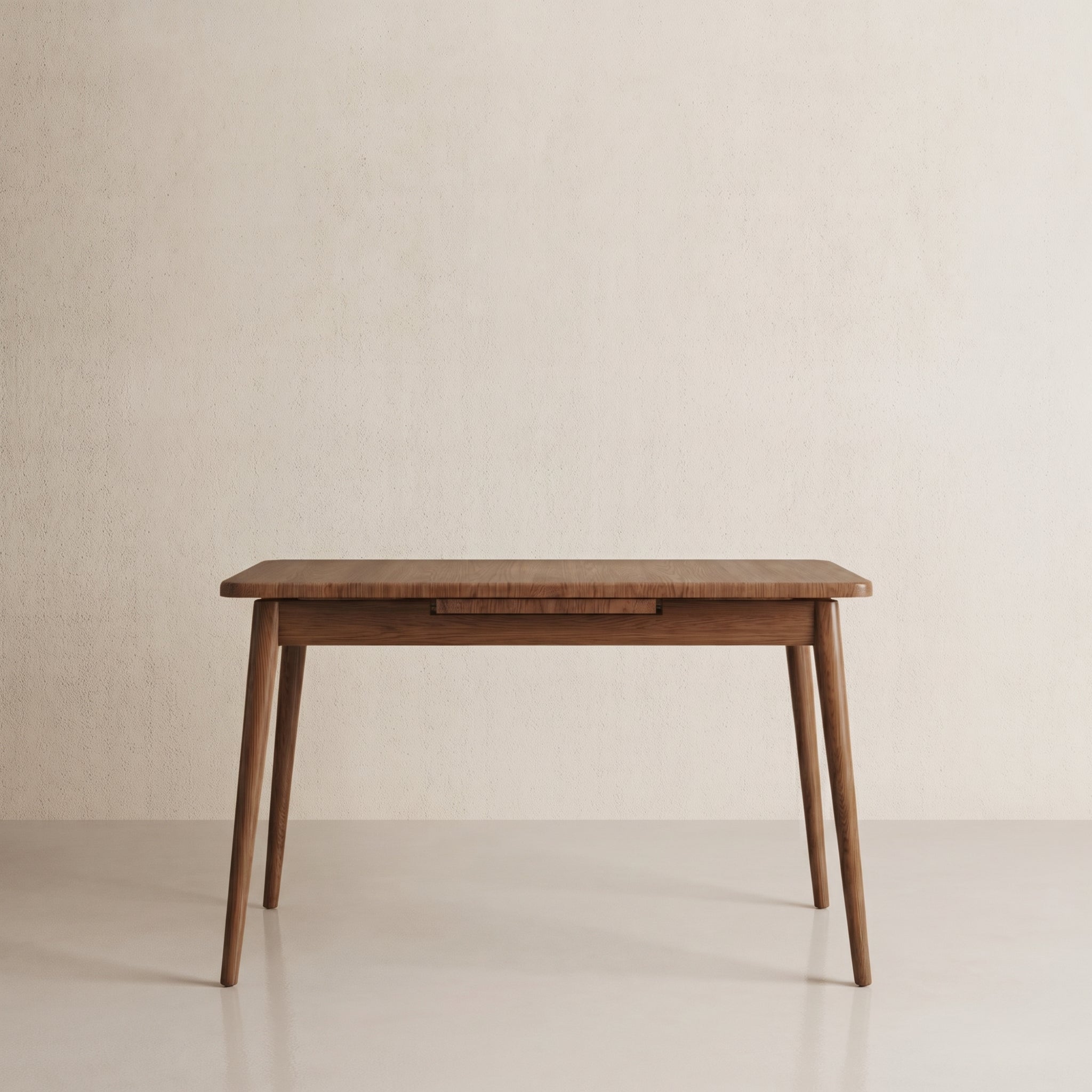 Extendable Dining Table for 4-8