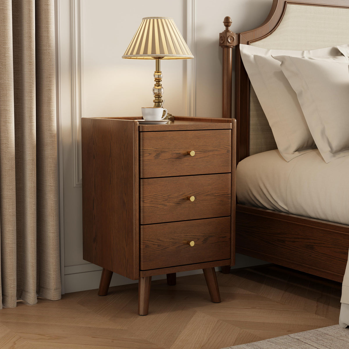 Solid Wood Nightstand with 3 Drawers, Mid Century Modern Bedside Table - iKaslandi